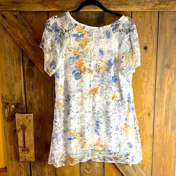 Brittany Black Floral Lace Blouse - New with tags - Picture 2 of 5